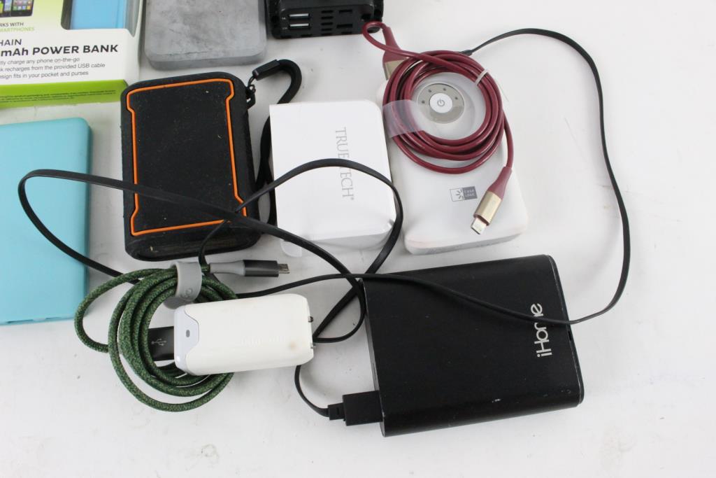 Case Logic Portable Charger And More, 11 Pieces Property Room
