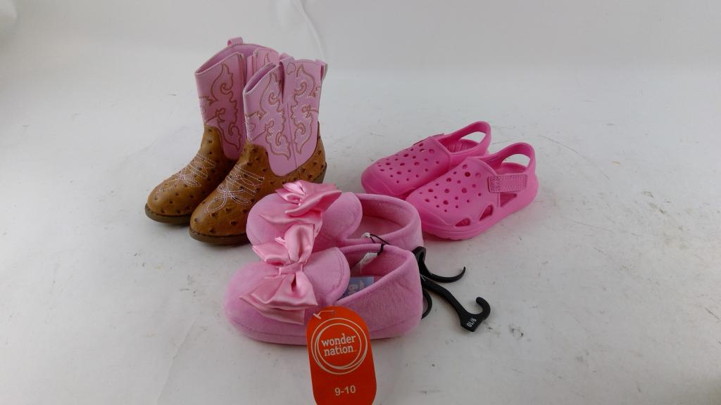 Cat & Jack Clogs And More 3 Pieces