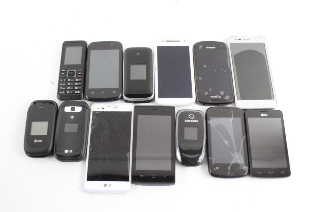 Cell Phone Bulk Lot, 13 Pieces, Sold For Parts Property Room