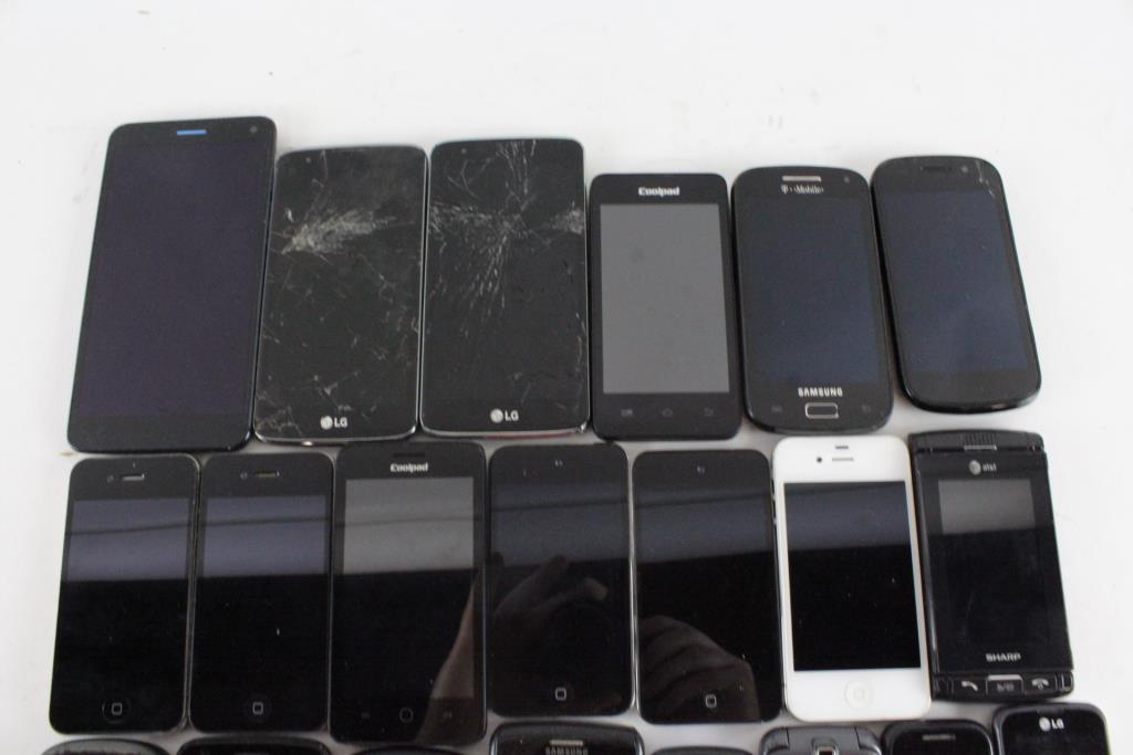 Cell Phone Lot, 20 Pieces, Sold For Parts And More Property Room