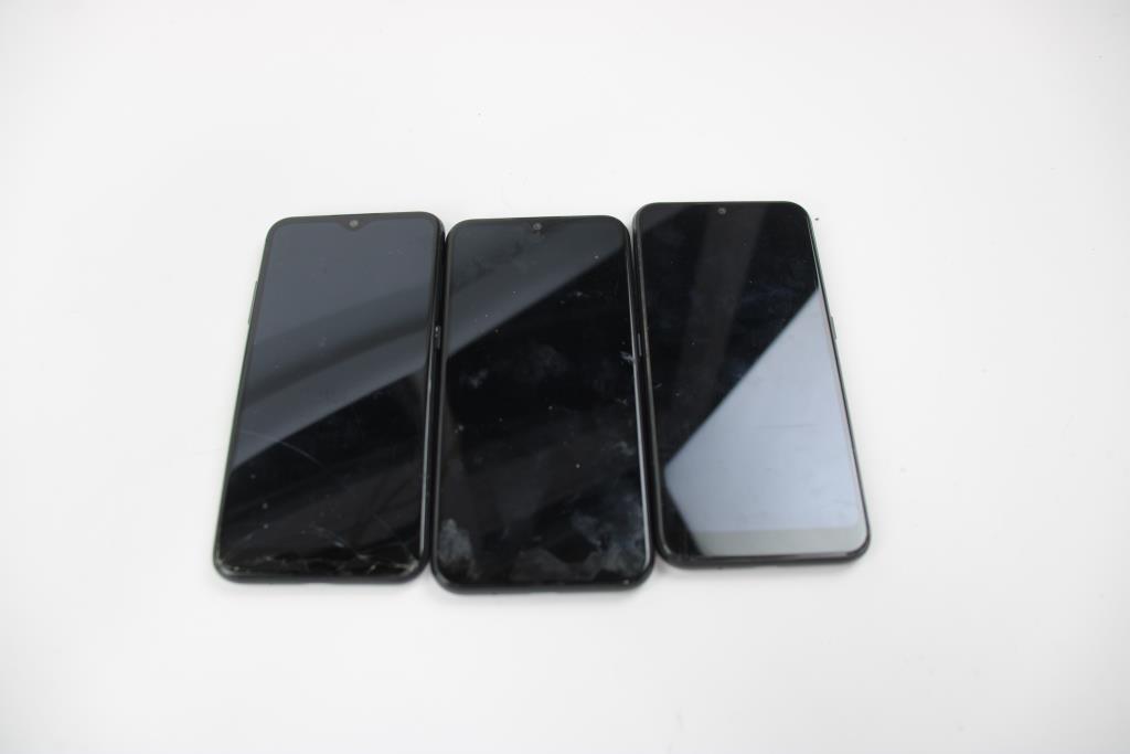 Cell Phone Lot, 3 Pieces, Sold For Parts