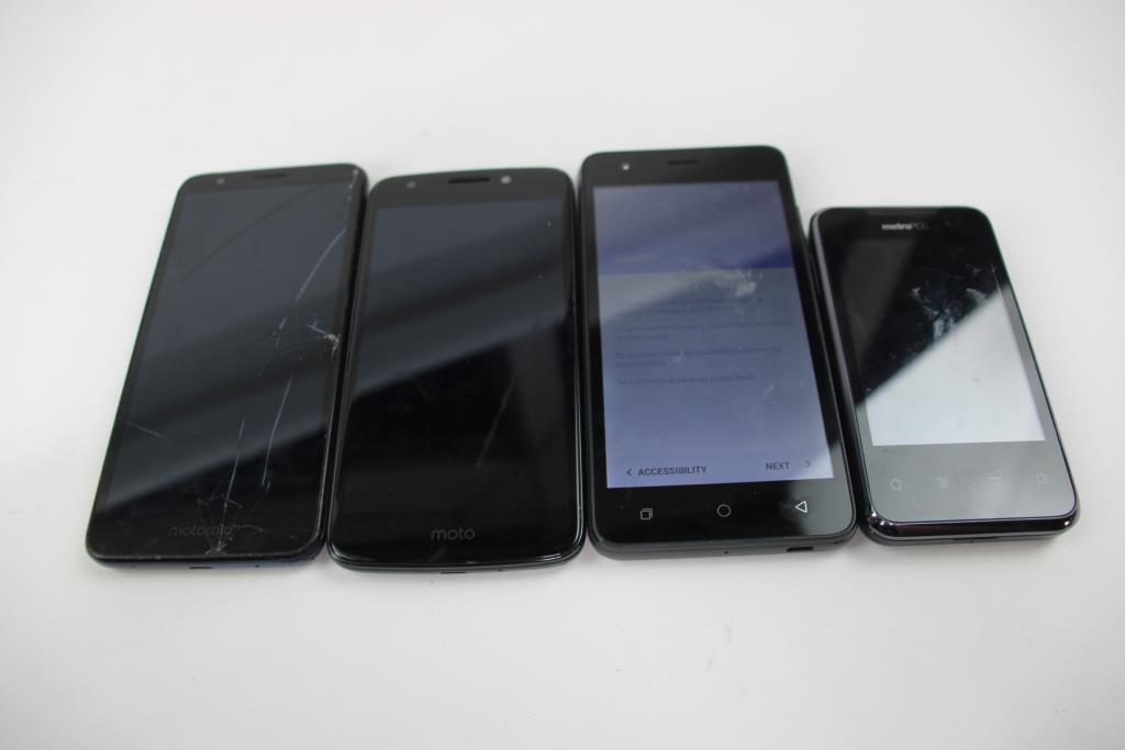 Cell Phone Lot, 4 Pieces, Sold For Parts