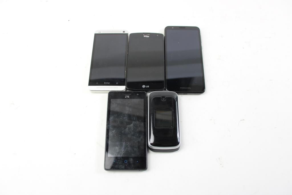 Cell Phone Lot, 5+ Pieces Property Room