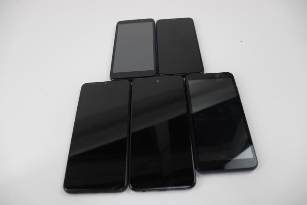 Cell Phone Lot, 5 Pieces, Sold For Parts