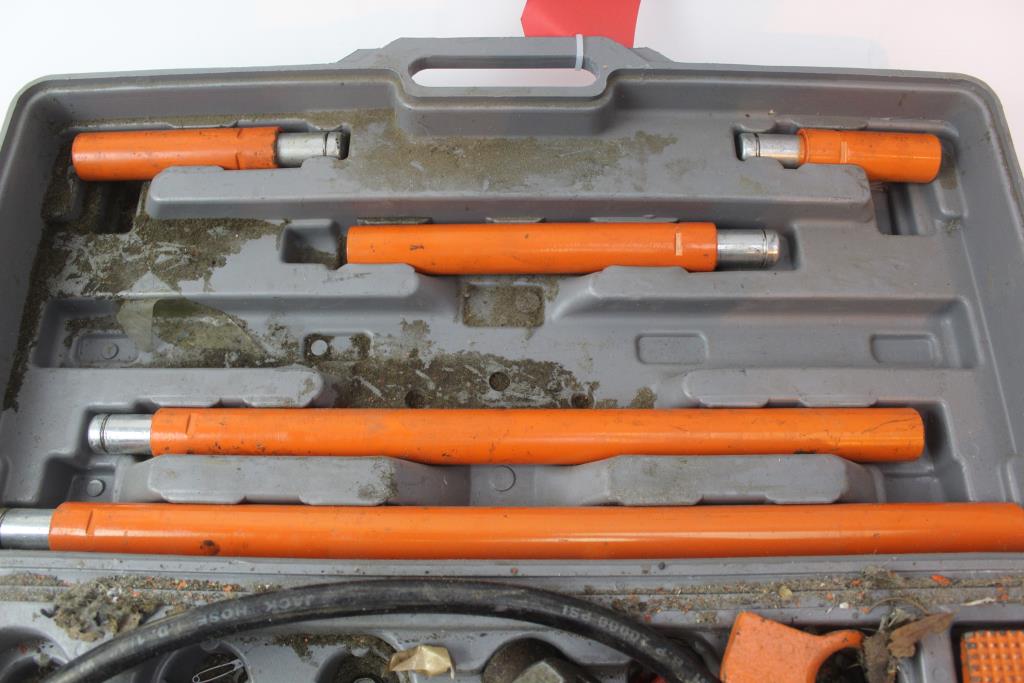 Central Hydraulics 4Ton Portable Puller Kit Property Room