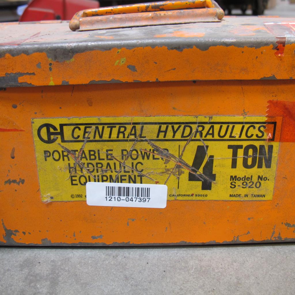 Central Hydraulics Portable Power 4ton Hydraulic Equipment Property Room