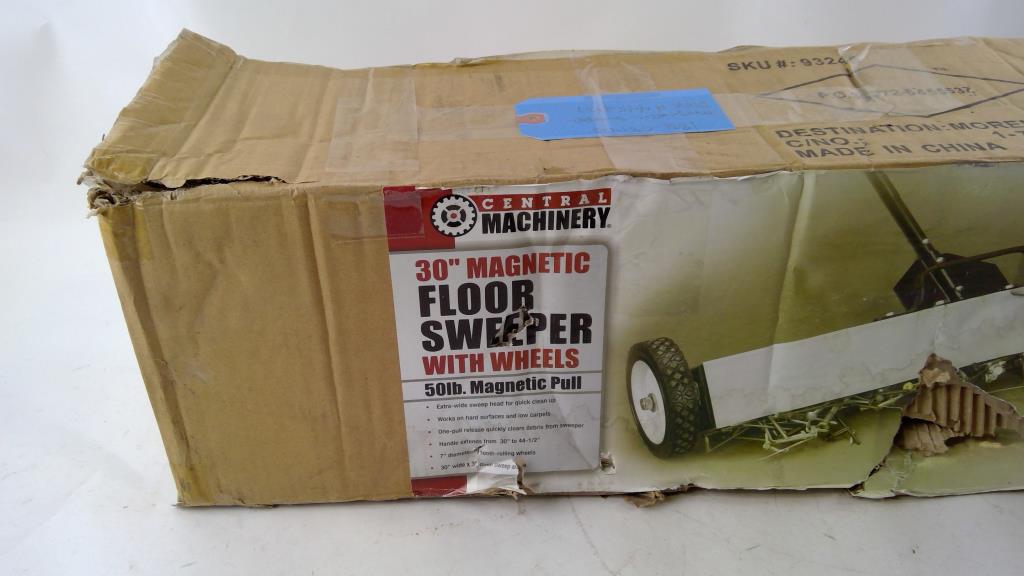 Senternal Sweeping Machine Central Machinery Floor Sweeper With Wheels | Property Room