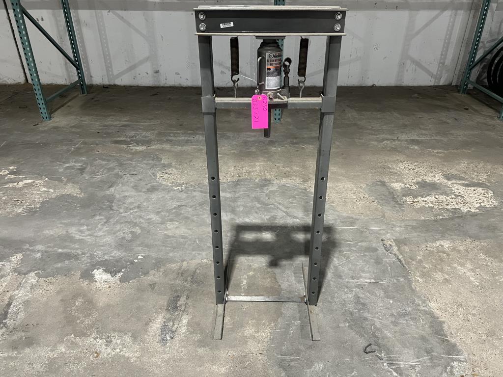 Central Machinery Tool Press