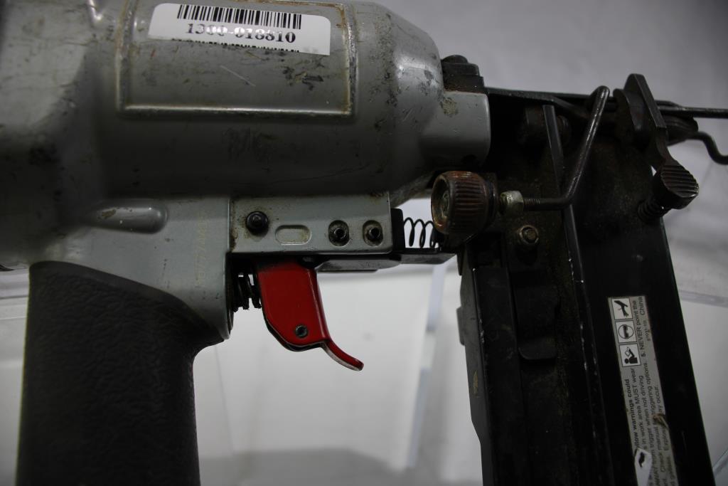 Central Pneumatic 16 Gauge Finish Air Nailer Property Room