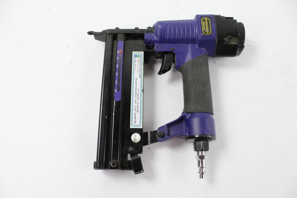 Air Nailer Stapler Factory 