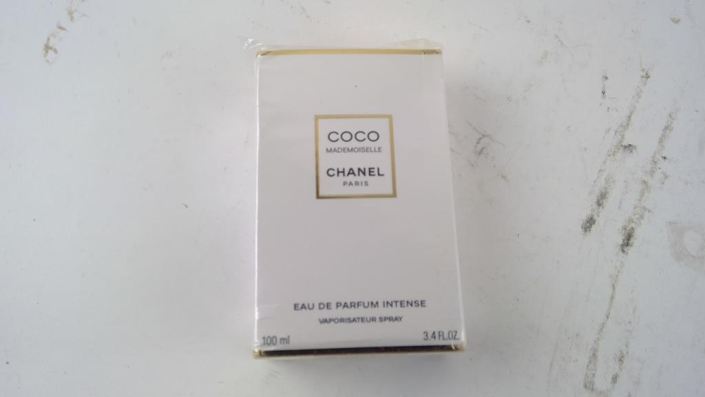 Chanel Coco