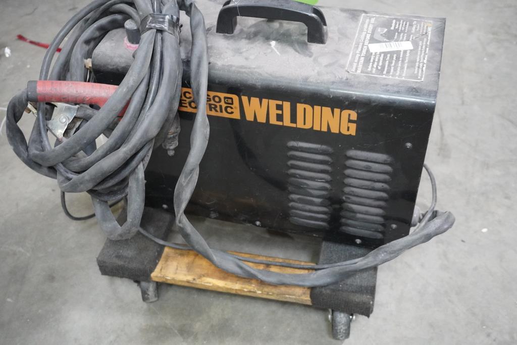 Chicago Ekectric Welding 240v Inverter Plasma Cutter Property Room