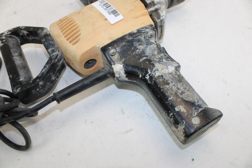 Chicago Electric Industrial Power Tool Property Room