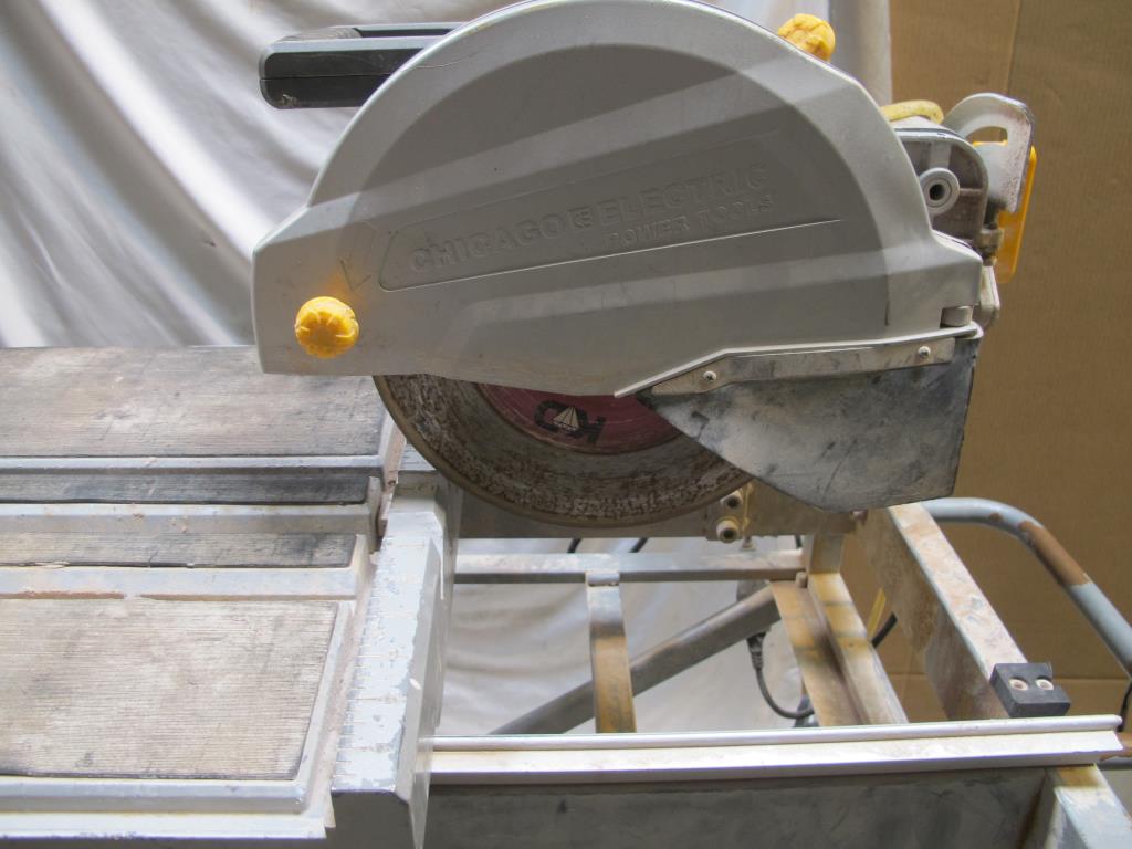 Chicago Electric10" Industrial Tile/brick Saw Property Room