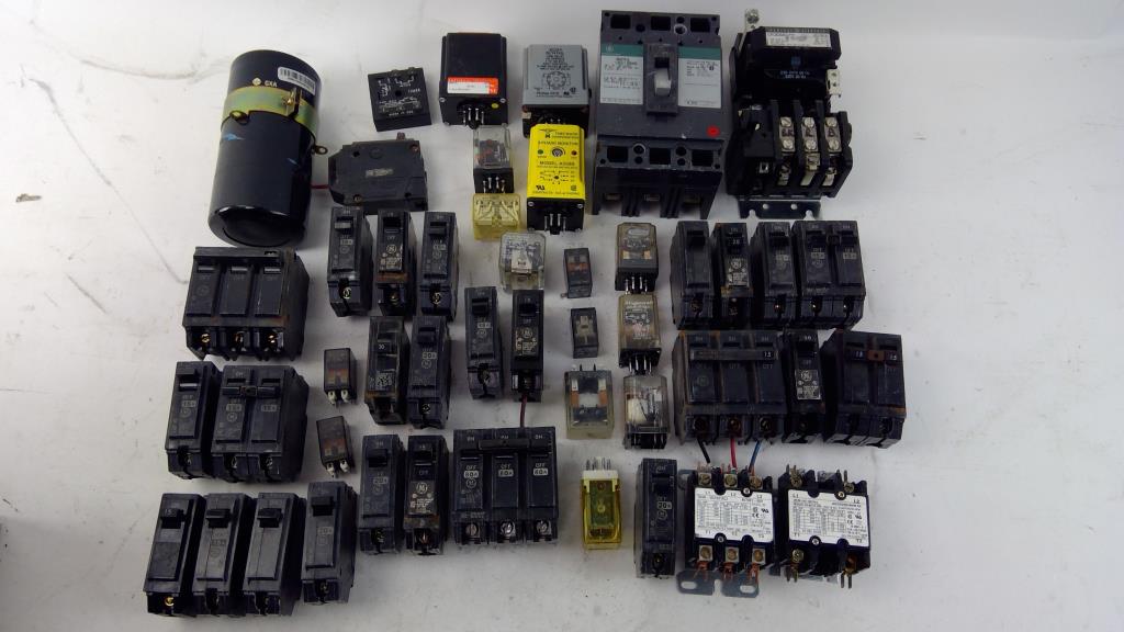 40 Pieces IRF3205 N-Channel MOSFET Transistor By IR - Free Shipping