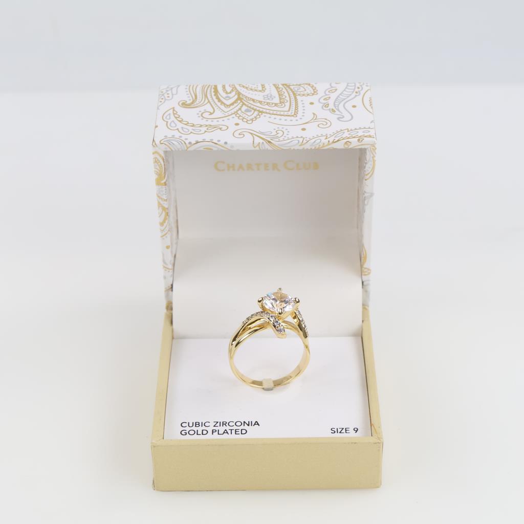 Clear Stone Fashion Ring