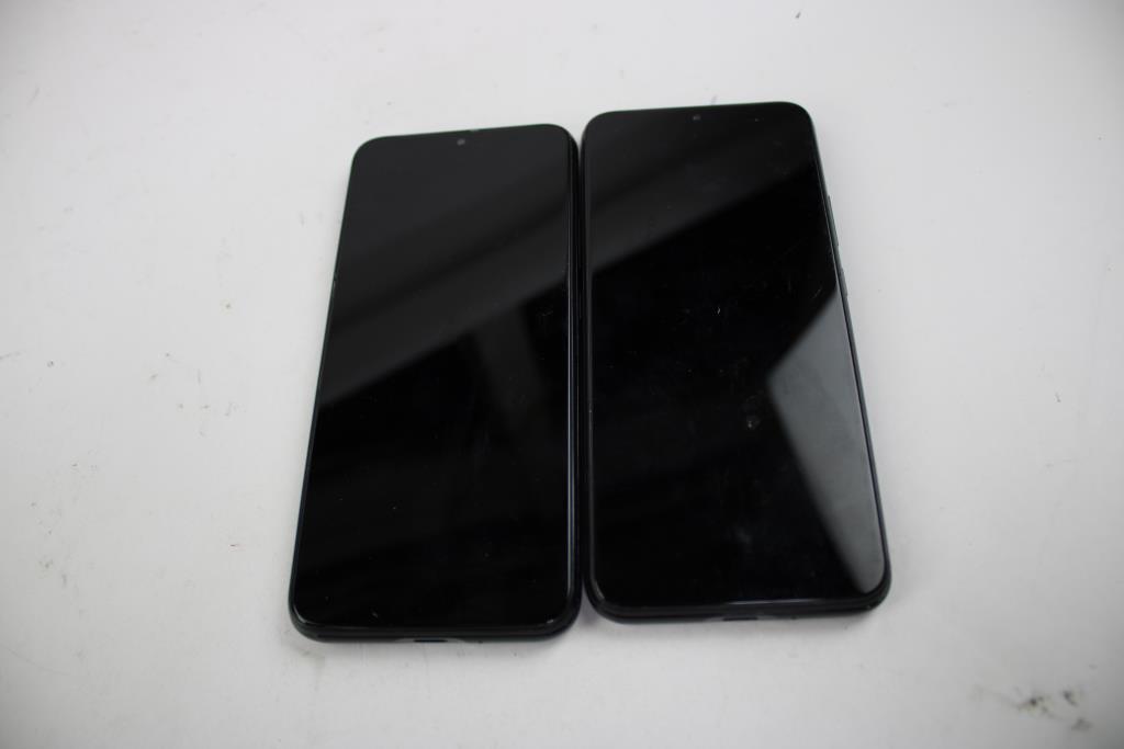 Cloud Cell Phone Lot, 3 Pieces, Sold For Parts