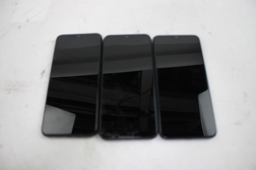 Cloud Mobile & BLU Cell Phone Lot, 3 Pieces, Sold For Parts