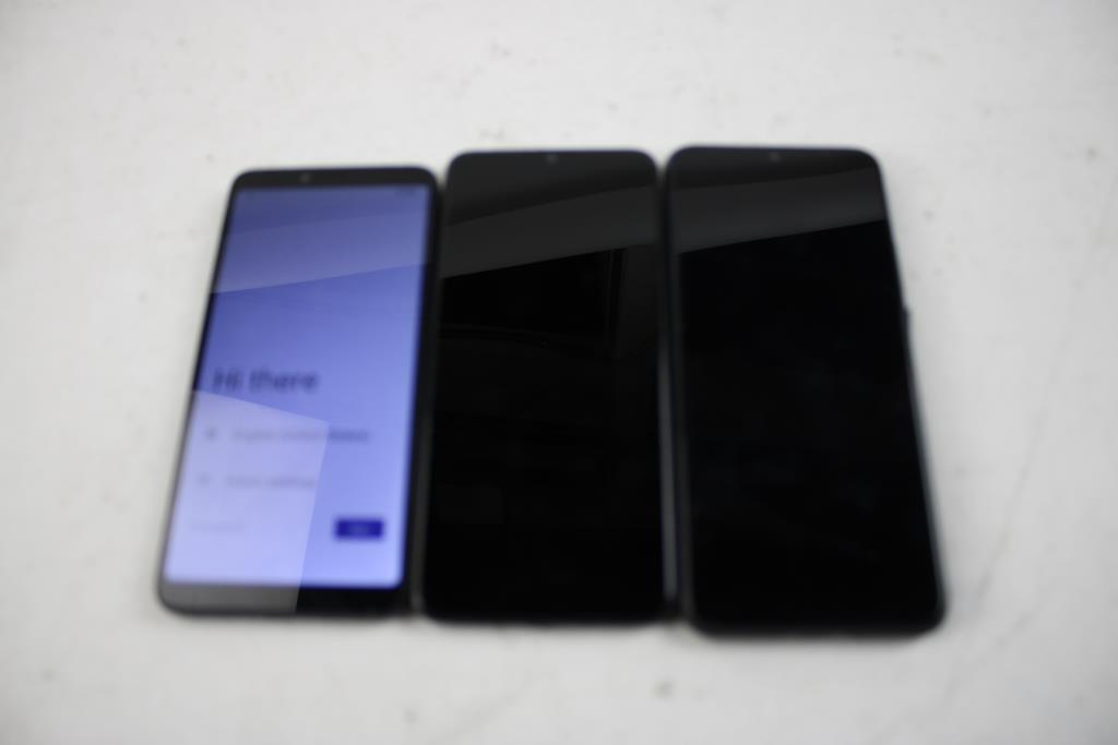 Cloud Mobile, TCL Cell Phone Lot, 3 Pieces, Sold For Parts