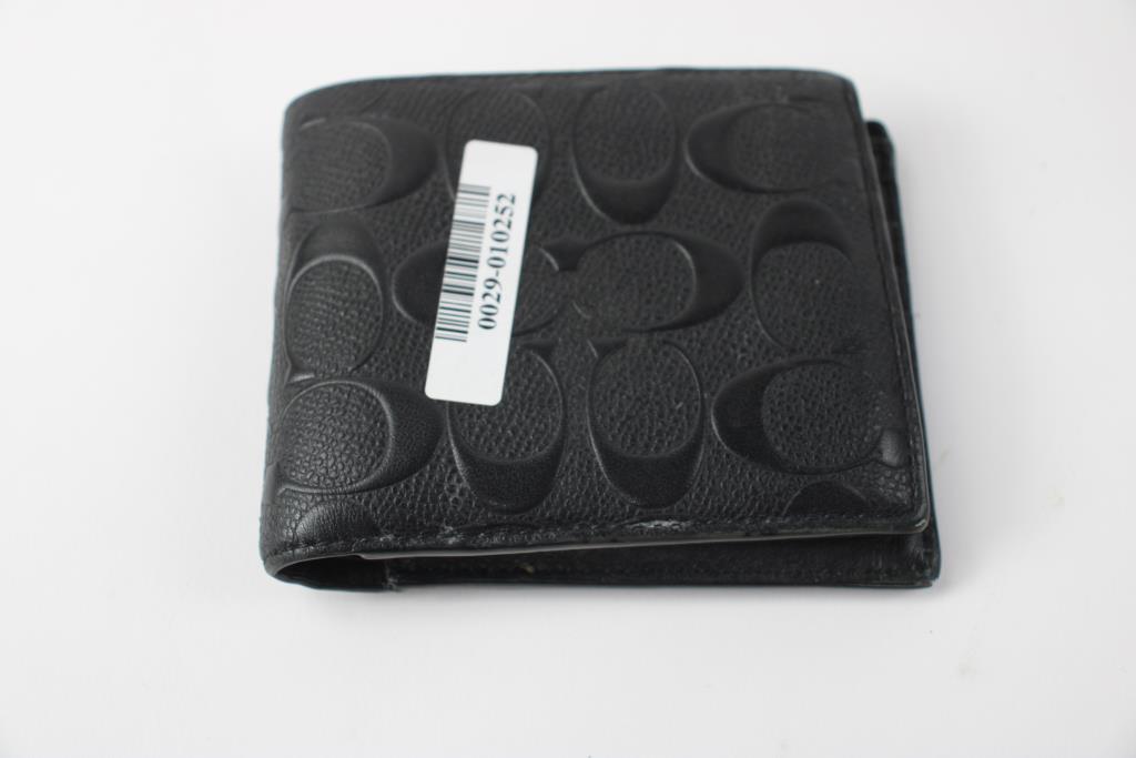Coach Men's Leather Signature Wallet