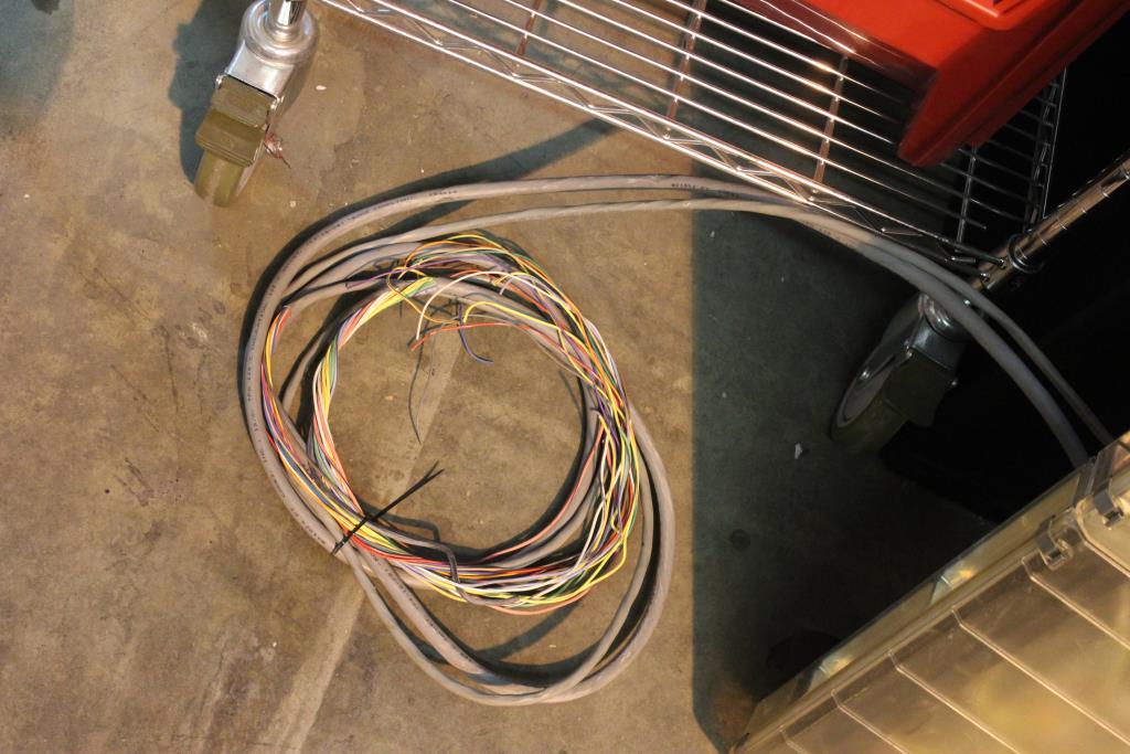 Code 3 Public Safety Equipment Head Lightbar Property Room