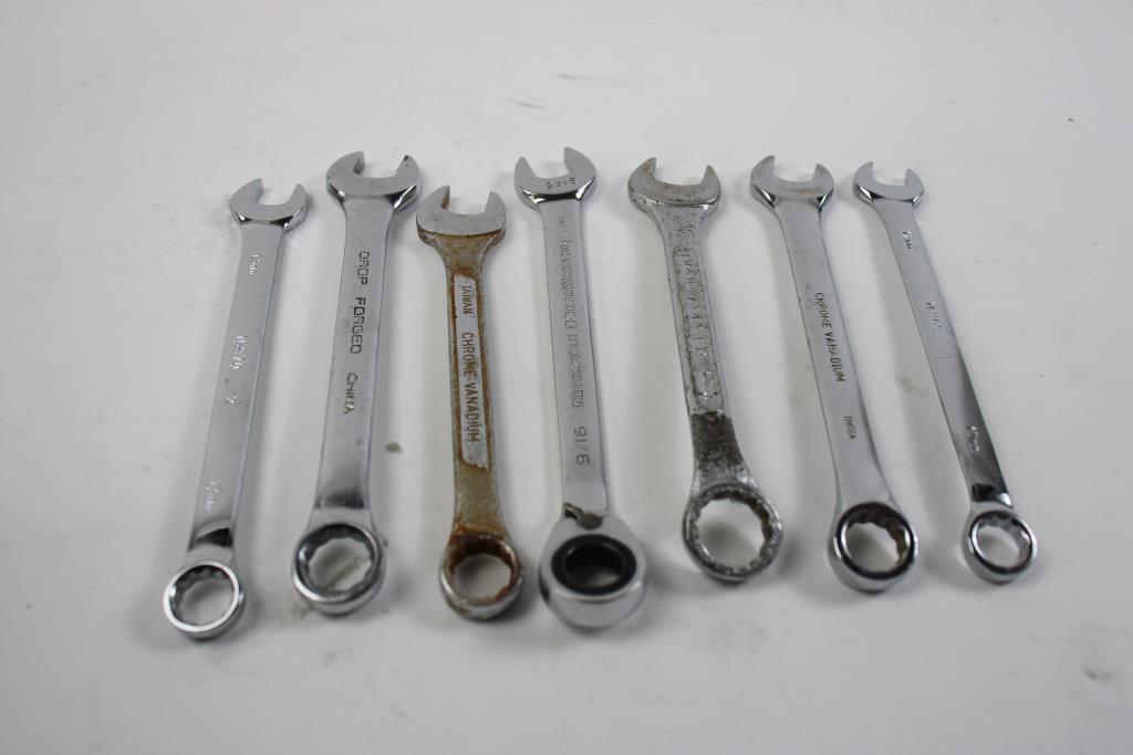Coil Spring, Wrenches, Plieres And More 10+ Pieces | Property Room