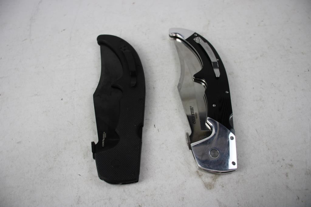 Cold steel knives 2 pieces property room