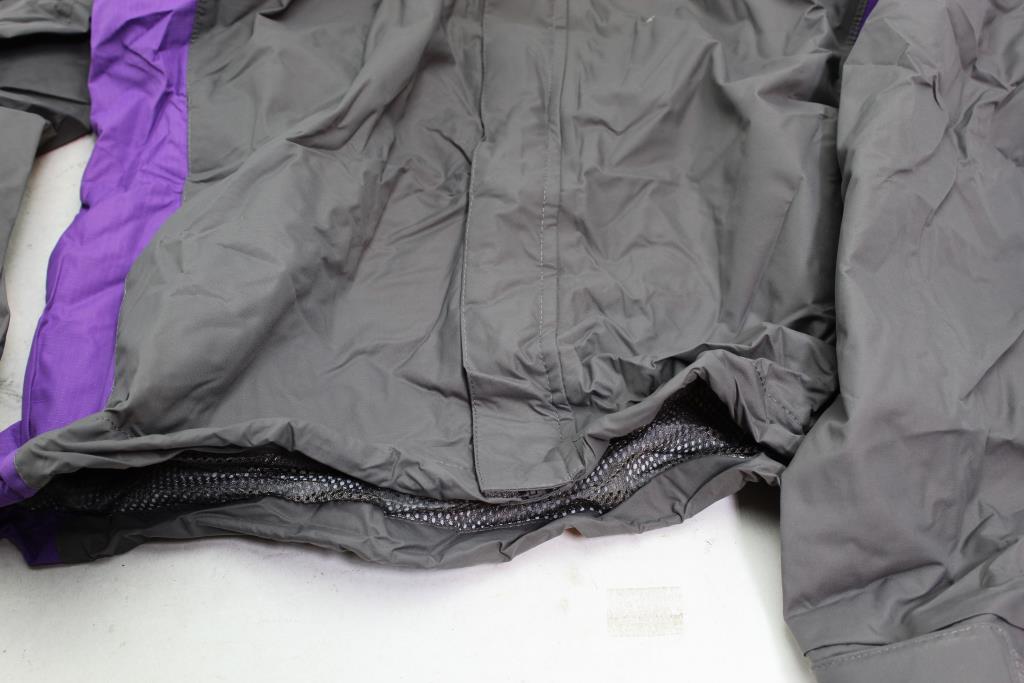 coleman inlet nylon jacket