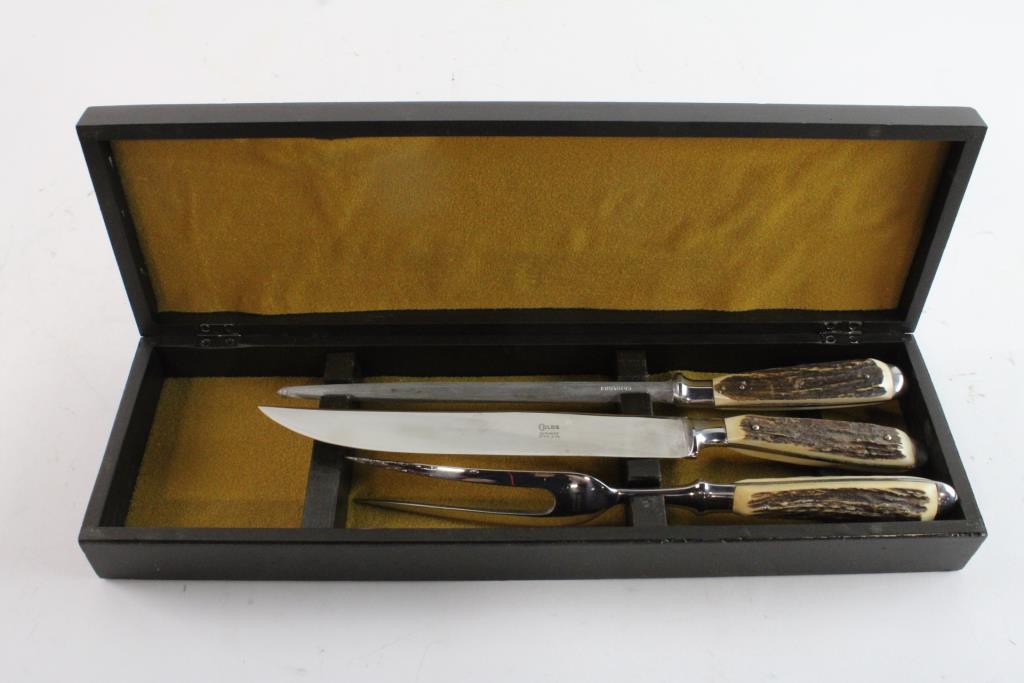 Cole's Cutlery Set Property Room