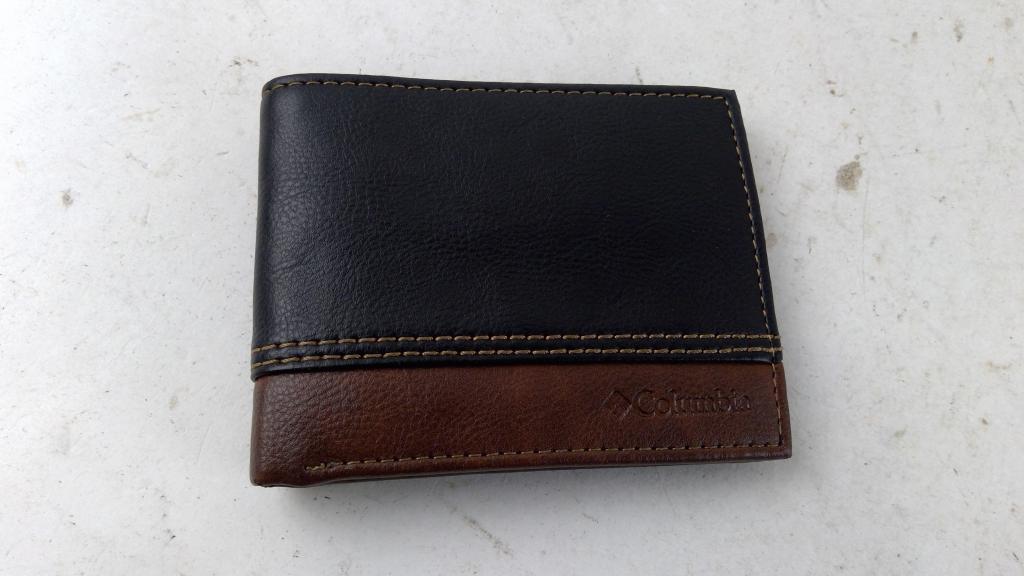 Columbia Wallet