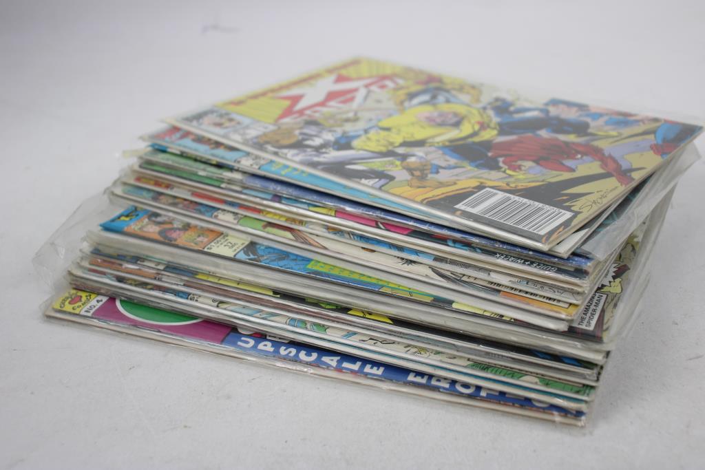 Comic Book lot - 19 comic books | Property Room