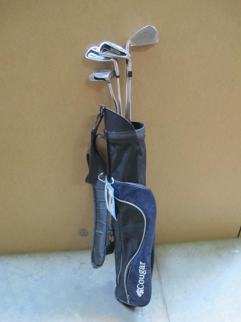 Cougar Golf Bag With Clubs, 5 Pieces Property Room
