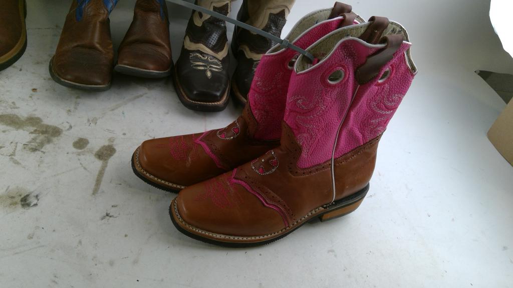 Cowboy Boots 5 Pieces