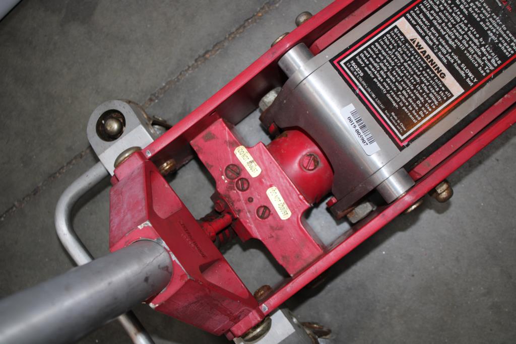Craftsman 2 Ton Hydraulic Floor Jack Property Room