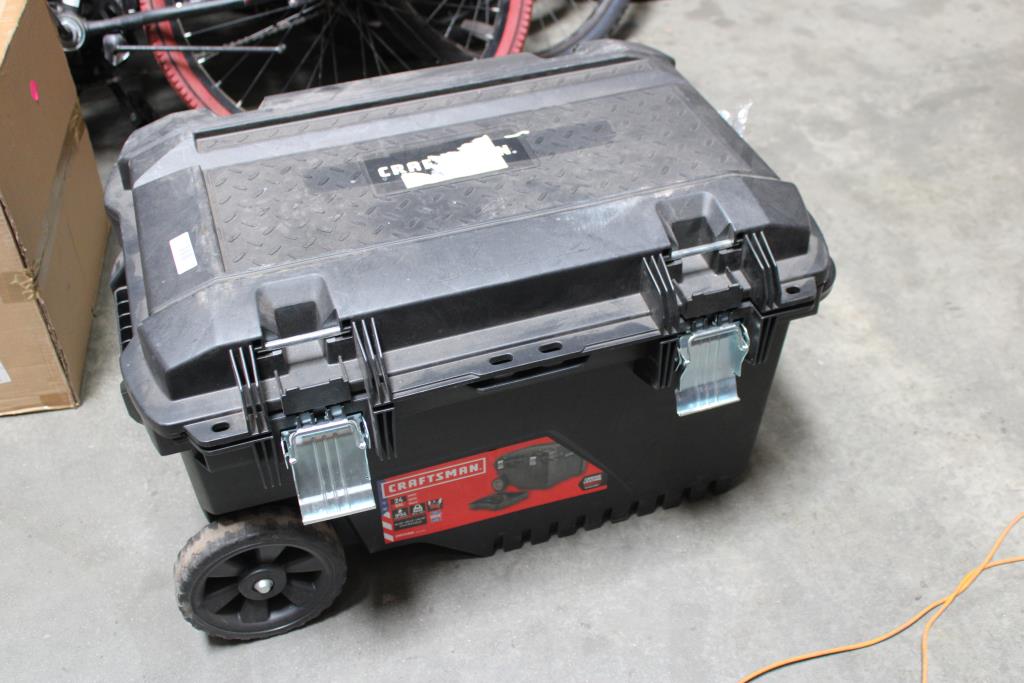 Craftsman 24 Gallon Rolling Tool Cart With Tools