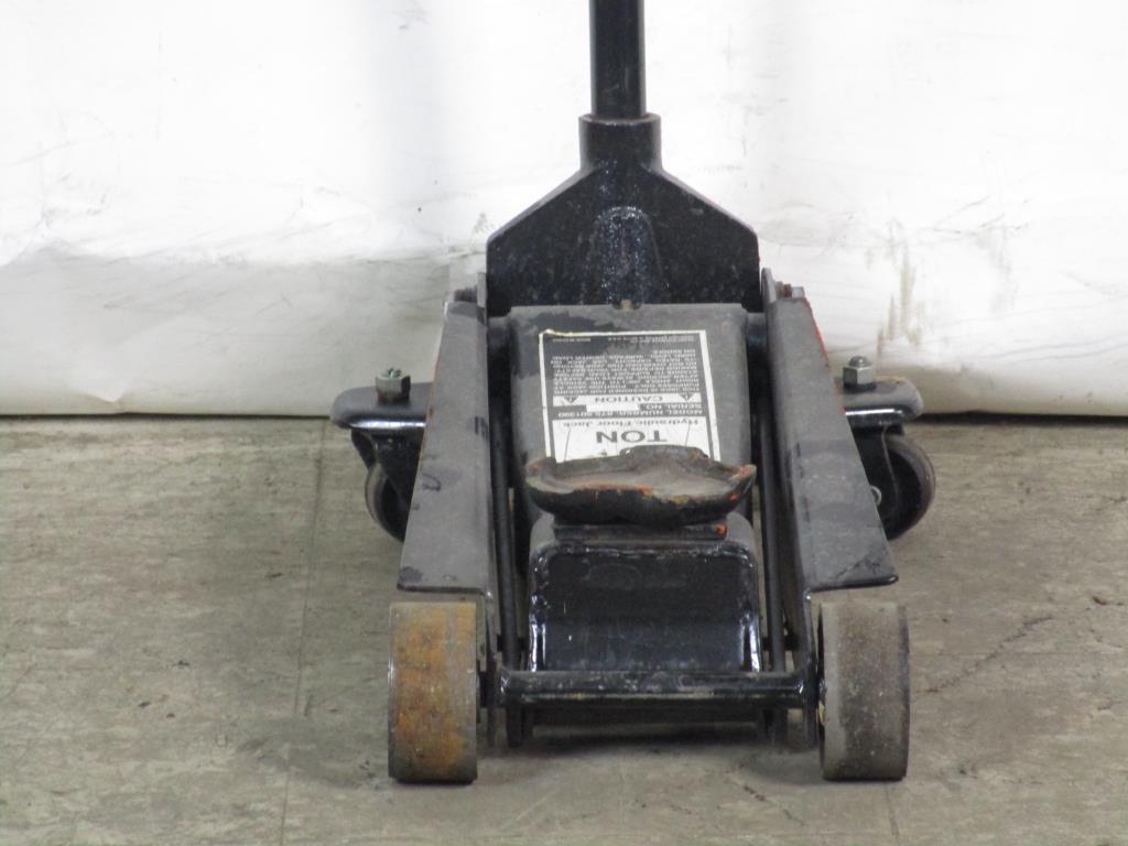 Craftsman 3 Ton Floor Jack Property Room
