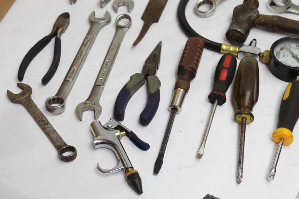 Craftsman, SnapOn And More Various Tool Lot Property Room