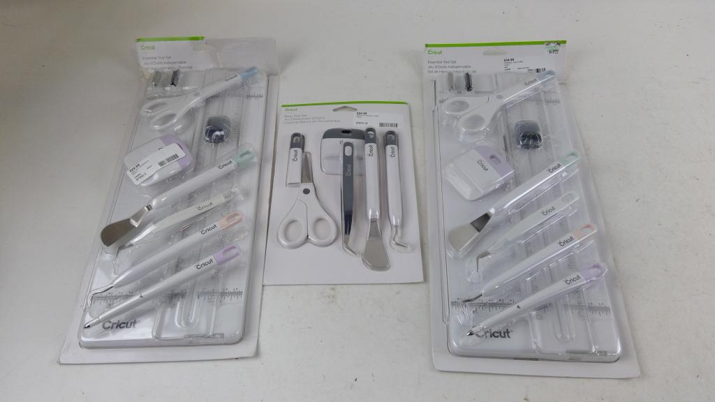 Cricut Essential Tool Set And More 3 Pieces