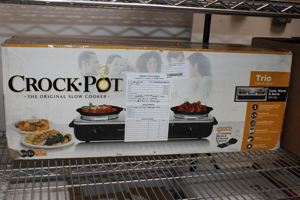 Crock Pot SCRBC759PS Trio Cook & Serve Slow Cooker Buffet Server Property Room