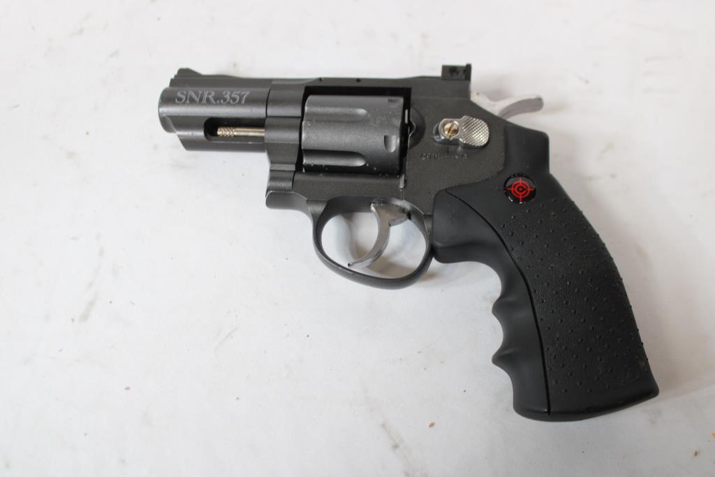Crosman Air Pistol 4.5mm SNR.357