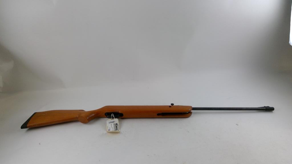 Crosman Storm XT Airsoft Rifle