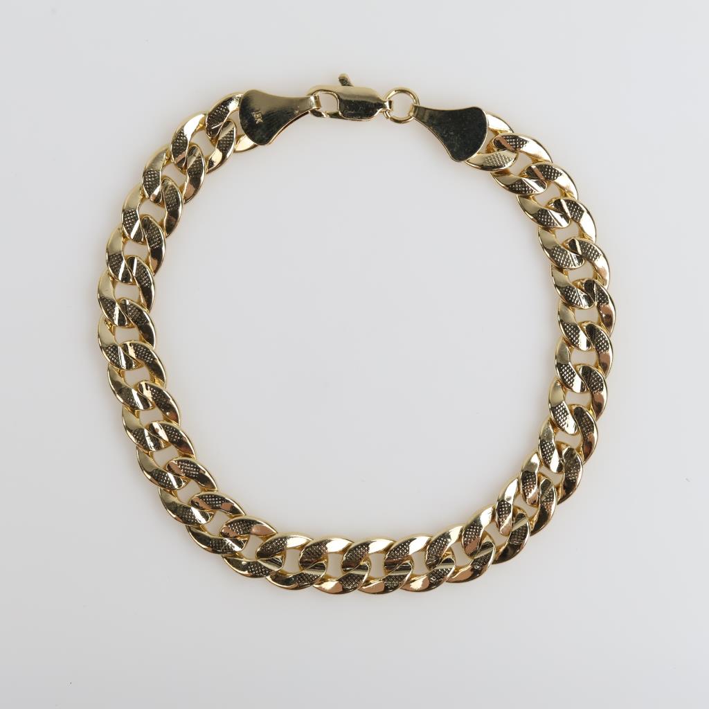 Curb Link Fashion Bracelet