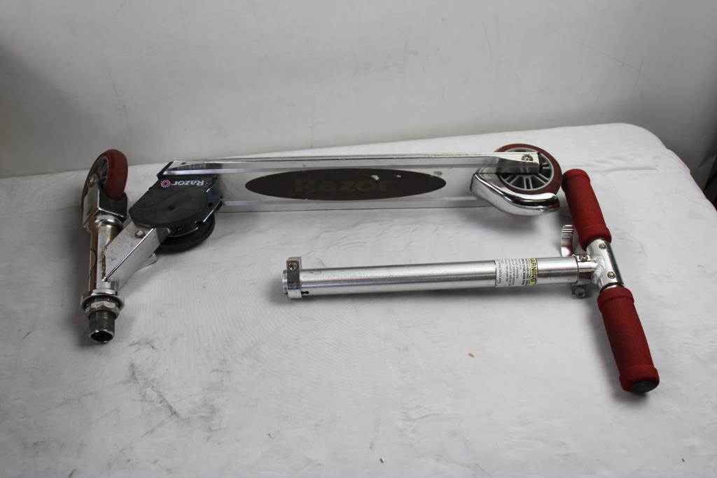 Cutters, Hammer, Razor Scooter