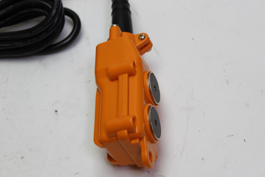 Dalton Wired Bearing And Hydraulic Remote 4Wire Double Pole Property