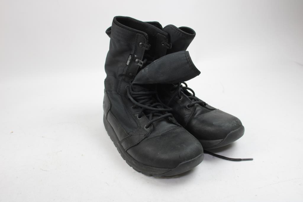 Danner Men's Size 9 Tachyon 8" Black GTX Boots