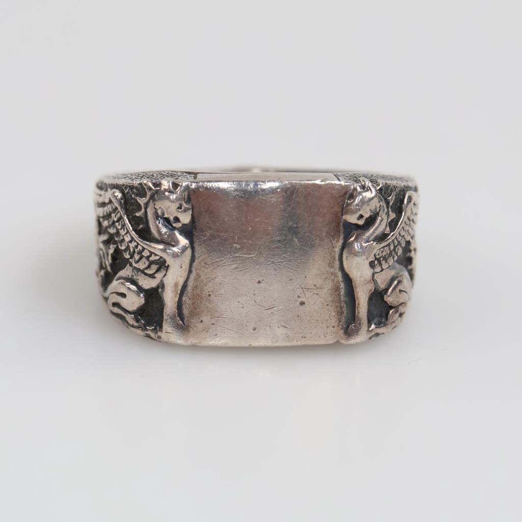 David Yurman Sterling Silver Petrvs Griffin Signet Ring