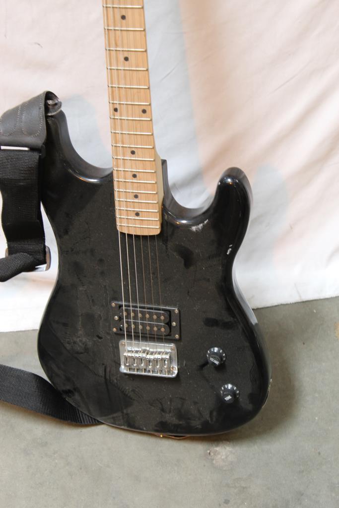 Davison Electric Guitar - Davison Electric Guitar Property Room