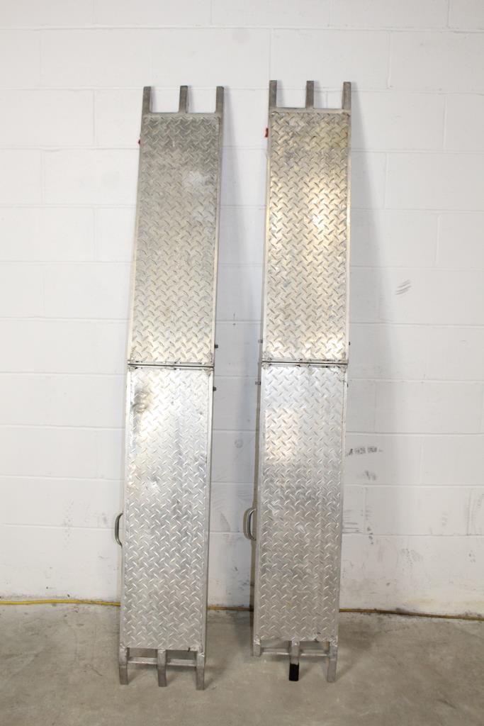 Daws 500lb Ramps, 2 Pieces | Property Room