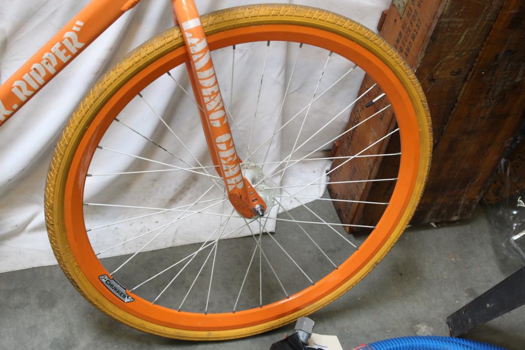 DC Racing SE P.K. Ripper Single Speed Road Bike | Property Room