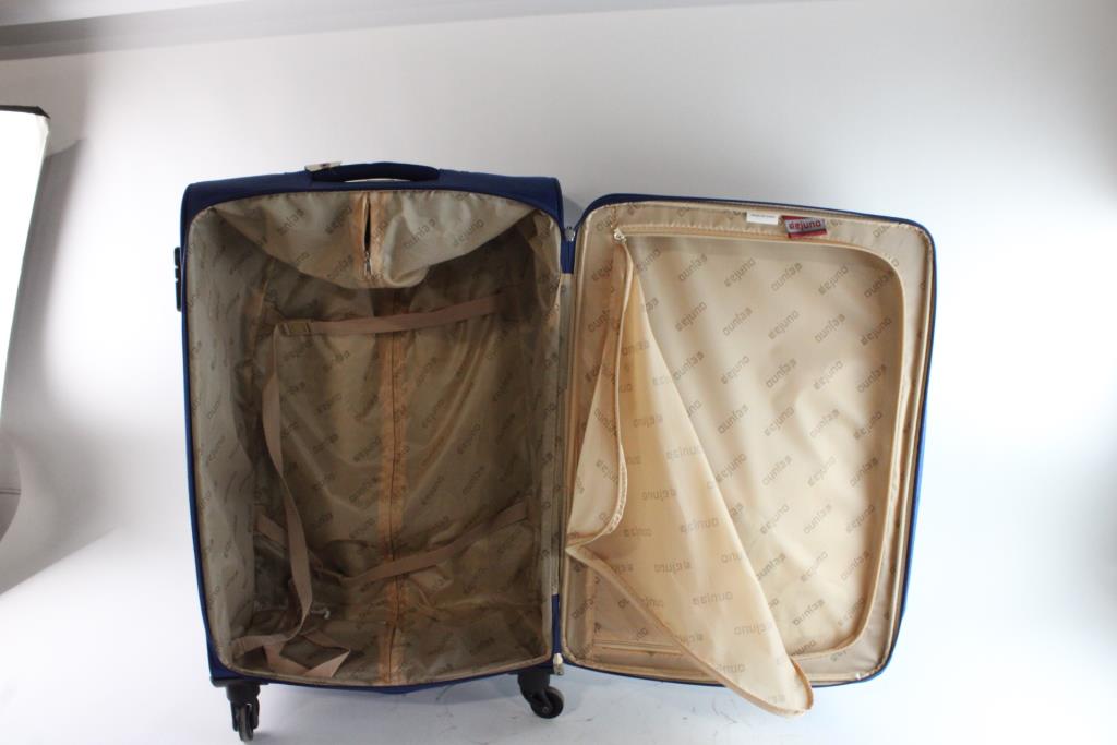 Dejuno Suitcase Property Room